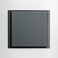 Gira Event. Цвет рамки: Белый матовый; Цвет вставки и клавиши: Антрацит