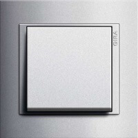 Gira Event. Цвет рамки: Алюминий; Цвет вставки и клавиши: Алюминий