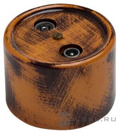 Розетка проходная
Лизетта Эксклюзив,  телевизионная (TV),  спутниковая (SAT),  радио (R),  двойная,   цвет - дух старины,  фарфор / керамика,  B1-304-DS,  Bironi
 - PULSAL.RU