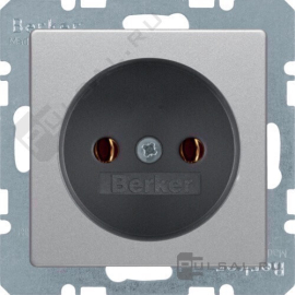 Розетка
Q.1,  Q.3,  Q.7,  без шторок,  без заземления,  одинарная,  безвинтовые клеммы,   цвет - алюминий бархат,  пластмасса,  6167036084,  61 6703 60 84,  Berker
 - PULSAL.RU