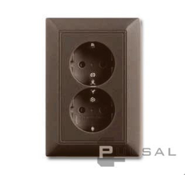 Розетка
Basic 55,  со шторками,  с заземлением,  двойная,  безвинтовые клеммы,   цвет - черный chateau,  пластмасса,  20-02 EUJKS-95-507,  2CKA002021A0381,  ABB
 - PULSAL.RU