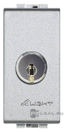 Переключатель поворотный поворотный с ключом (разные ключи), 16А
LivingLight,  LivingLight AIR,   цвет - алюминий,  пластмасса,  NT4022,  BTicino
 - PULSAL.RU