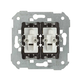 Перекрестный переключатель
Simon 82 Concept,  Simon 82 Detail,  Simon 82 Nature,  Simon 82,  Simon 88,  двухклавишный,  без подсветки,  пластмасса,  7502251-039,  Simon
 - PULSAL.RU