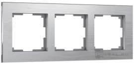 Рамкa
Aluminium,  3 поста,   цвет - алюминий,  вертикальная,  горизонтальная,  металл,  W0031706,  a050950,  Werkel
 - PULSAL.RU