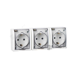 Розетка
Simon 15 Aqua,  со шторками,  с заземлением,  тройная,  винтовые клеммы,   цвет - белый глянец,  пластмасса,  IP 54,  1594447-030,  Simon
 - PULSAL.RU