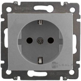Розетка
Valena,  со шторками,  с заземлением,  одинарная,  винтовые клеммы,   цвет - алюминий,  пластмасса,  770121,  7 701 21,  Legrand
 - PULSAL.RU