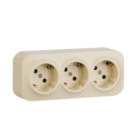 Розетка 45°
Quteo,  со шторками,  с заземлением,  тройная,  винтовые клеммы,   цвет - слоновая кость,  пластмасса,  782268,  7 822 68,  Legrand
 - PULSAL.RU