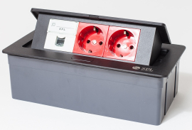 Люк на 3 поста с пластиковой коробкой
Системы лючков,  напольная,  3 поста,  6 модулей,   цвет - черный,  пластмасса,  IP 40,  300013-SPL,  300013,  SPL
 - PULSAL.RU