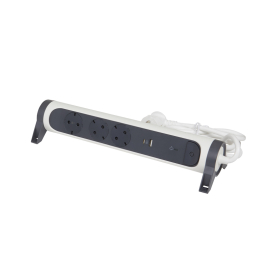 Удлинитель с розеточным блоком «Комфорт» (3 розетки + 1 USB + microUSB),   длинна провода - 1,5 мм.,  USB зарядка,   цвет -  бело-черный,  694508,  6 945 08,  Legrand - PULSAL.RU